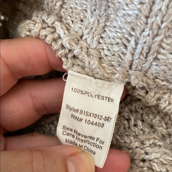 Blu Pepper cable knit sweater and shorts set - Picture 8 of 8